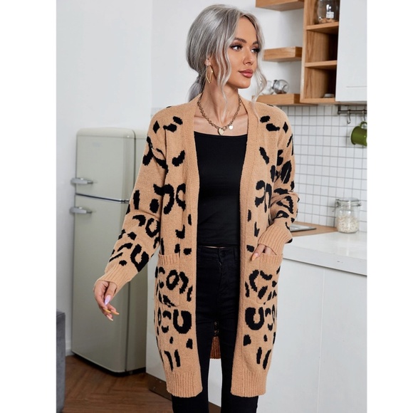 Cheetah Print Camel Tan Open Cardigan Thigh Length Long Sleeve - Picture 5 of 7